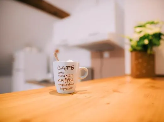 Aleksandar Lux Lägenhet *