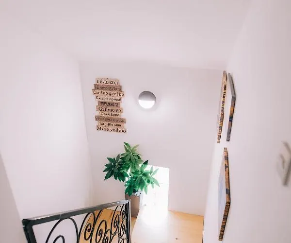 Lägenhet Aleksandar Lux Palić